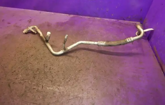 Ford Focus C-MAX Air conditioning (A/C) pipe/hose