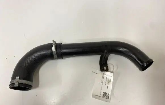 Ford Focus C-MAX Air intake hose/pipe