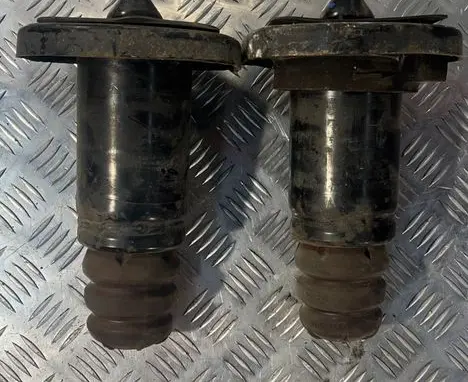 Volvo V70 Rear coil spring rubber mount 31255537
