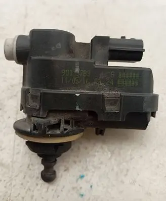 Toyota Yaris Headlight level adjustment motor 90013783