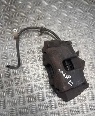 Toyota Avensis T270 Front brake caliper 