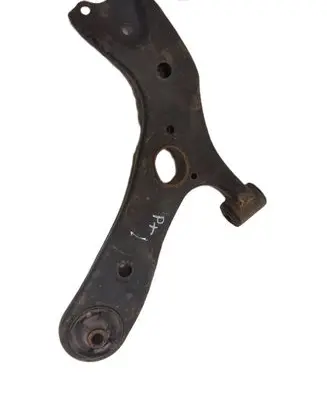 Toyota Prius+ (ZVW40) Front control arm