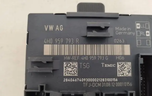 Audi A8 S8 D4 4H Door control unit/module 4H0959793R