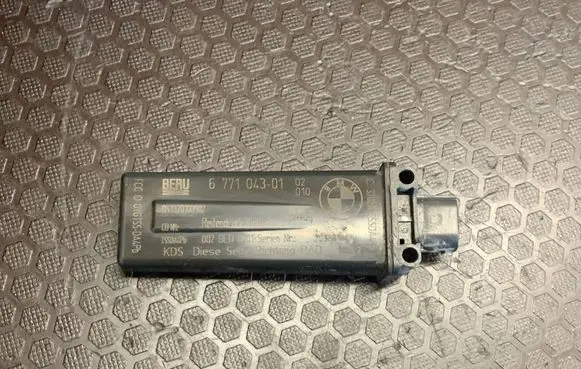 BMW 7 F01 F02 F03 F04 Tire pressure sensor 6771043 20388114 053320100902