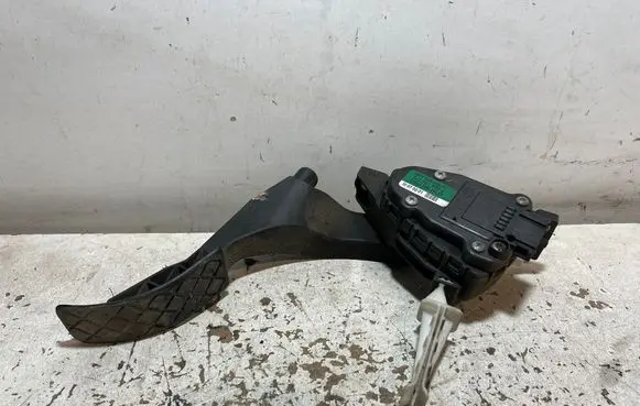 Audi A3 S3 8L Accelerator throttle pedal 6PV00802601 1J1721503J 070201