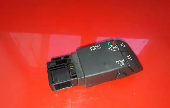 Dacia Dokker Multifunctional control switch/knob NOCODE