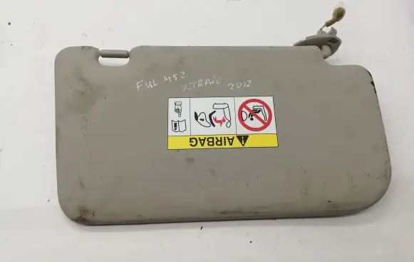 Nissan X-Trail T32 Sun visor