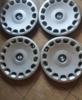 BMW 5 E39 R15 wheel hub/cap/trim 36131093324