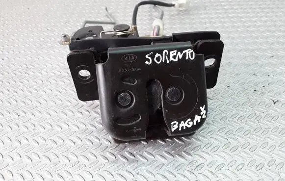 KIA Sorento Tailgate/trunk/boot lock/catch/latch 812303E000
