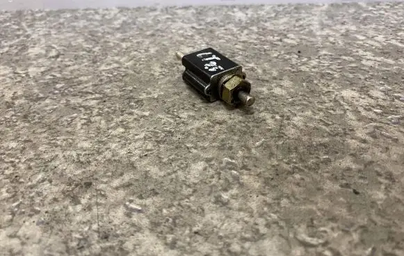 Volkswagen II LT Brake pedal sensor switch 0045450414 03805925