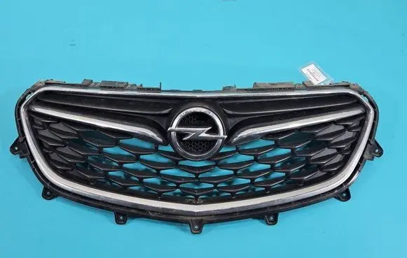 Opel Mokka Front bumper upper radiator grill 42517846 IMPRK1476231