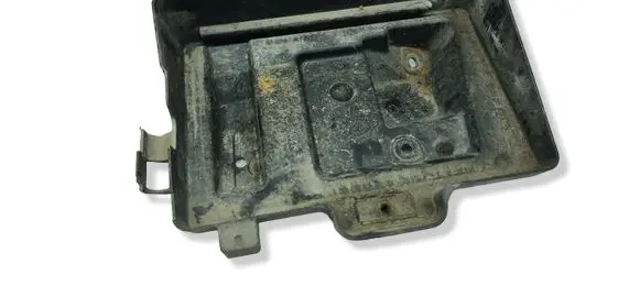 Opel Zafira A Battery box tray 24449812