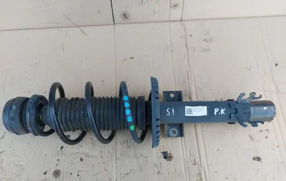 Seat Ibiza IV (6J,6P) Front shock absorber/damper 6R0413031F
