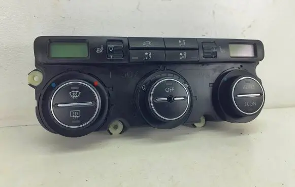 Volkswagen PASSAT B6 Climate control unit