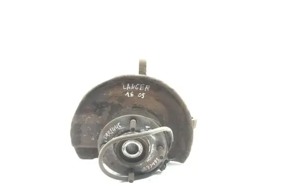 Mitsubishi Lancer Front wheel hub