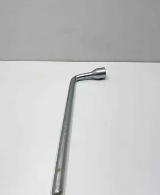 Mercedes-Benz SL R129 Tool set A1205810246