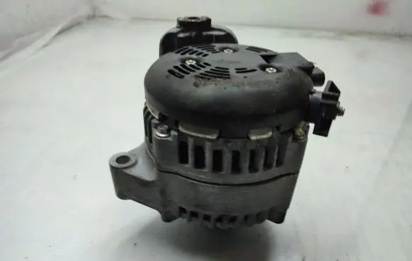 BMW X3 F25 Generator/alternator 7640132