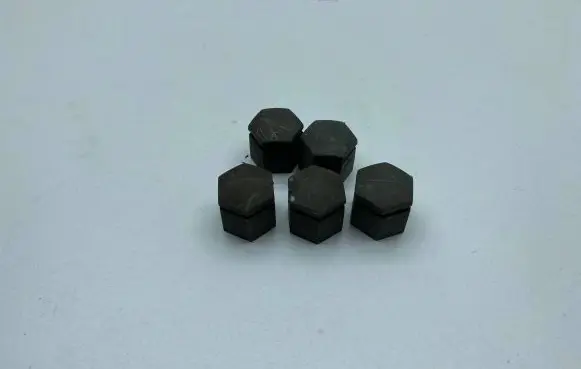Opel Zafira C Wheel nut cap/cover 
