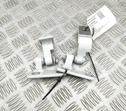 BMW X5 G05 Front door hinges set 7333093 7333061
