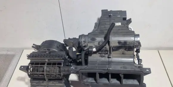 KIA Sportage Interior heater climate box assembly housing