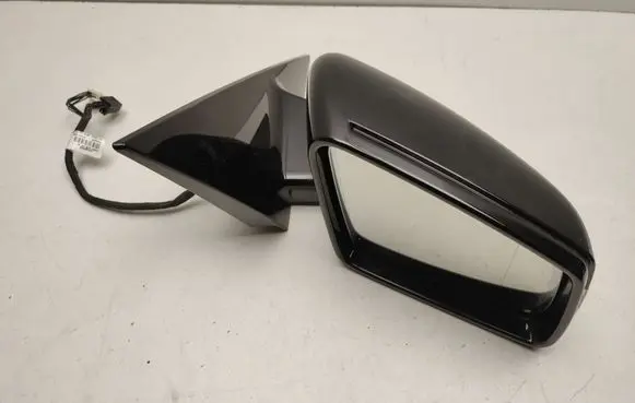 Mercedes-Benz E C207 W207 Front door electric wing mirror A2078105216
