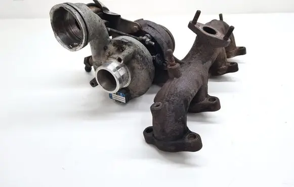 Volkswagen Touran I Turbo 038255016R