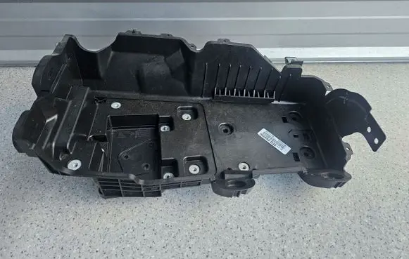 Jeep Wrangler Battery tray 68275851AF