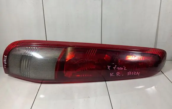 Nissan X-Trail T30 Rear/tail lights 4913