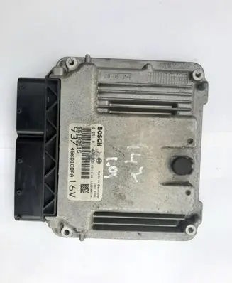 Alfa Romeo 147 Engine control unit/module 55193515 0281011429
