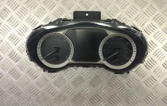 Nissan Navara D23 Speedometer (instrument cluster)