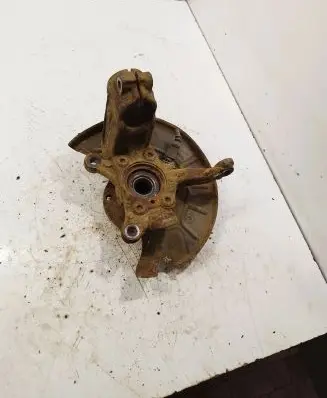 Volkswagen Tiguan Front wheel hub spindle knuckle