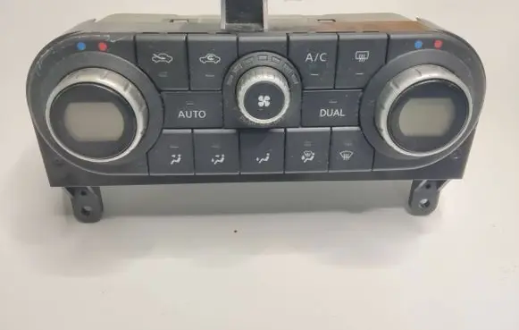 Nissan Qashqai Climate control unit 27500JD45D A00000A7707001