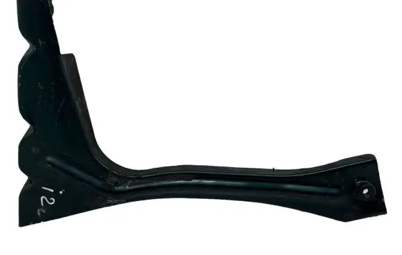 Audi A4 S4 B7 8E 8H Fender mounting bracket 4B0821135A