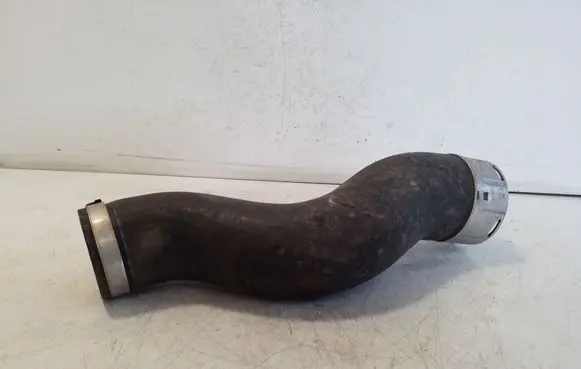 Intercooler hose/pipe
