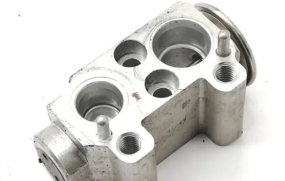BMW 3 E90 E91 Air conditioning (A/C) expansion valve 9226078