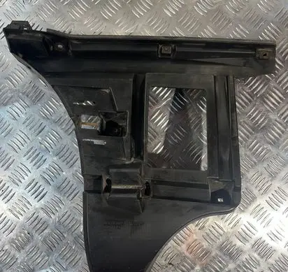Volvo XC70 Rear bumper mounting bracket 8648149