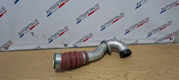 Intercooler hose/pipe