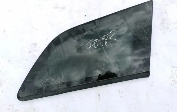 Dodge Journey Rear side window