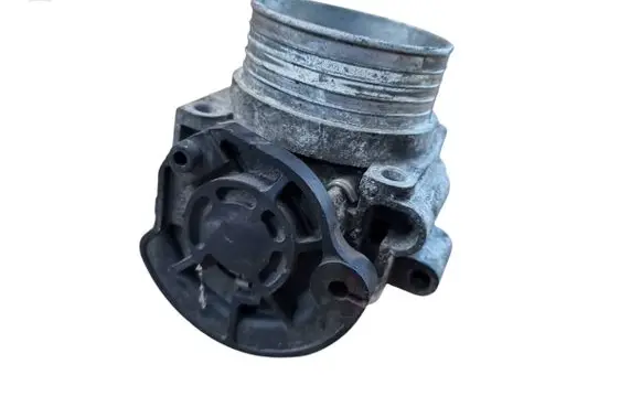 Volvo S40, V40 Throttle valve 9186780