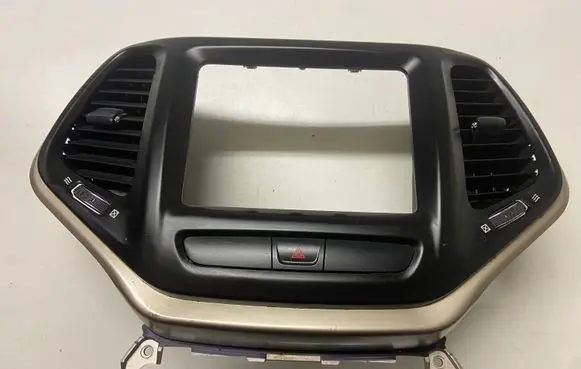 Jeep Cherokee Radio/GPS head unit trim P1WP091S5AD P68160143AA 1WG52TRMAA