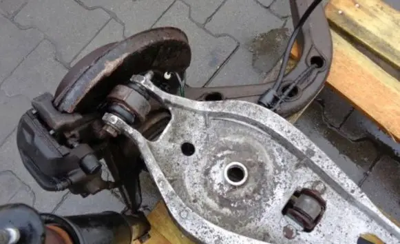BMW Z4 E89 Rear wheel hub spindle/knuckle 