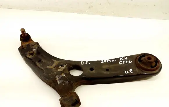 KIA Ceed Front lower control arm/wishbone