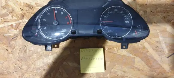 Audi Q5 SQ5 Speedometer (instrument cluster) 8R0920980A
