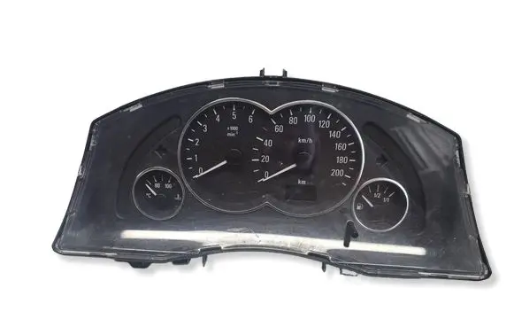 Opel Meriva A Speedometer (instrument cluster) 13173381XT