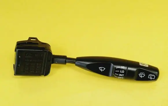 Daewoo Nexia Wiper control stalk 96136058