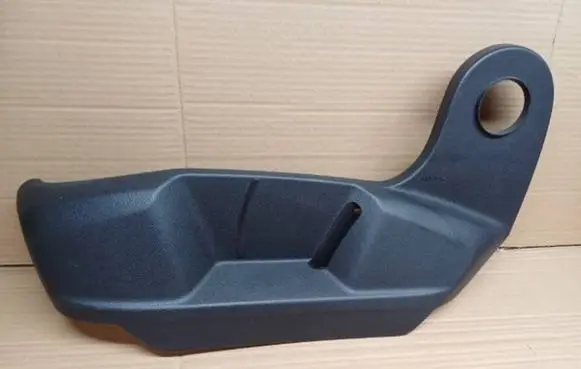 Volkswagen Tiguan Seat trim 5NA881313A