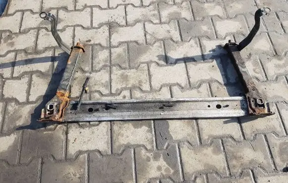Renault Megane III Front bumper cross member