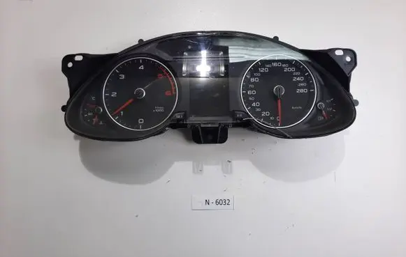 Audi A4 S4 B8 8K Speedometer (instrument cluster) 8K0920932