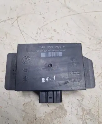Volkswagen PASSAT B5 Comfort/convenience module 1J0959779H