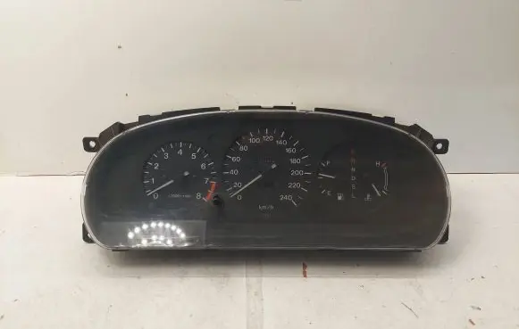 Mazda Xedos 6 Speedometer (instrument cluster) CAI0A